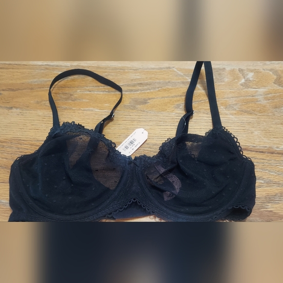 Dobreva see through bra size 34D. B1 - Picture 4 of 6